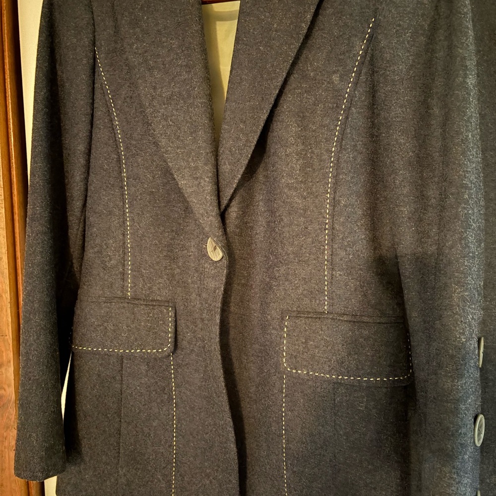 Elegant Gray Wool Women's Pantsuit